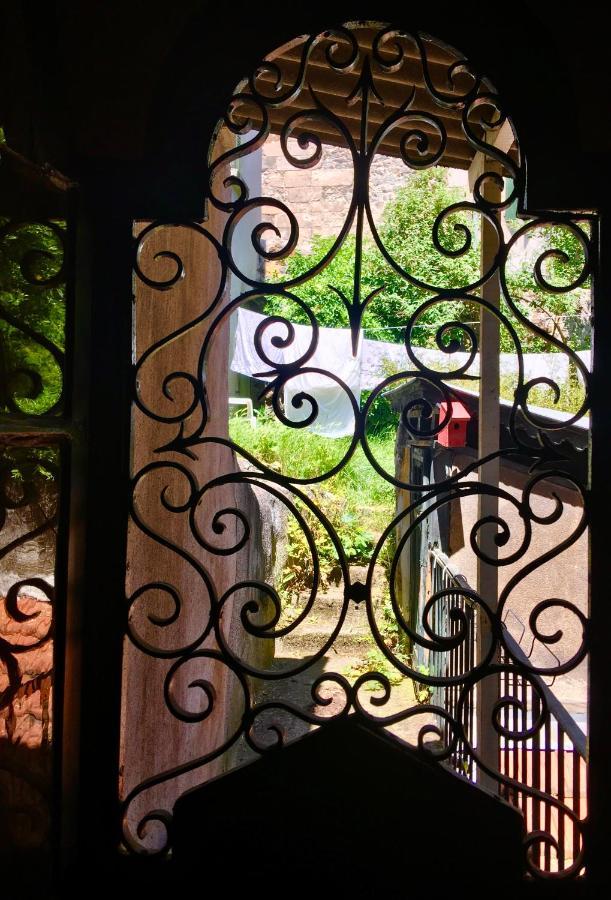 Epicerie Vieille Du Puy En Velay Hotel Le Puy-en-Velay Exterior foto