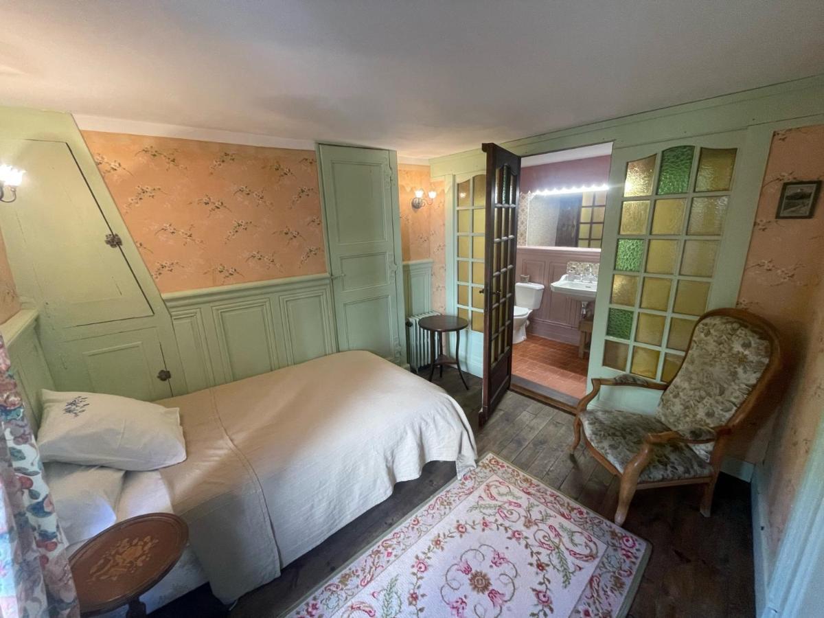 Epicerie Vieille Du Puy En Velay Hotel Le Puy-en-Velay Quarto foto