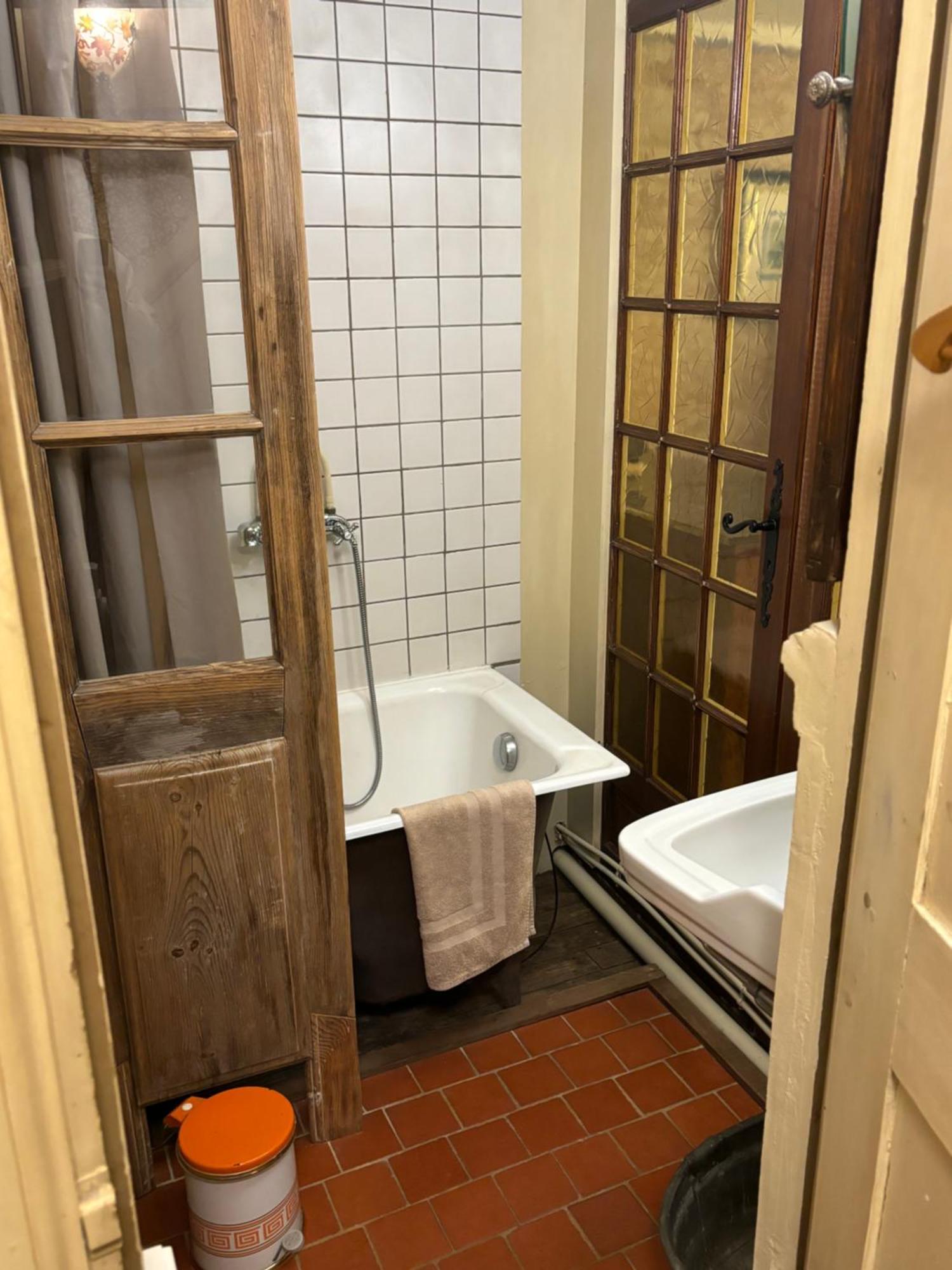 Epicerie Vieille Du Puy En Velay Hotel Le Puy-en-Velay Quarto foto